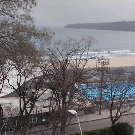 Pansiyon Your - In Front Of The Varna